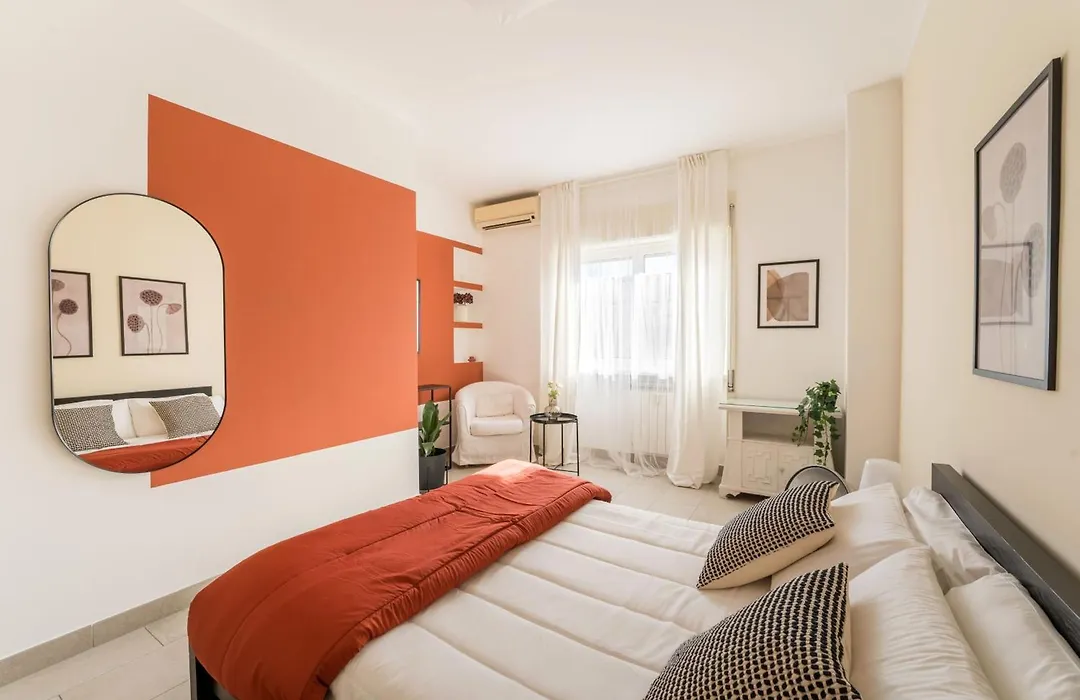 Maison Lumiere, Design Apt 5 Min From Tiburtina Station-1